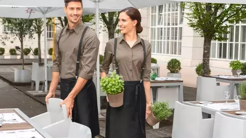 Elevate Your Outdoor Dining Experience with Lusini's Stylish Solutions