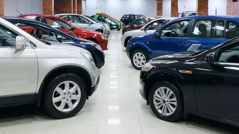 The Smart Shopper’s Guide to Buying Leftover Cars