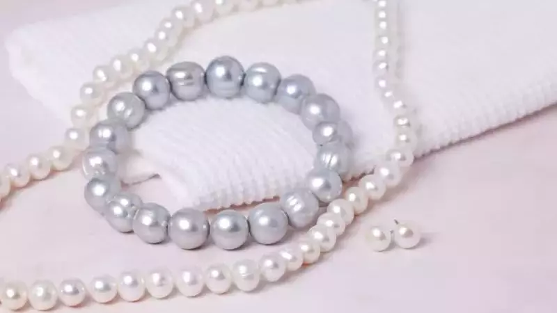 Embrace Timeless Beauty with Pearl Jewelry