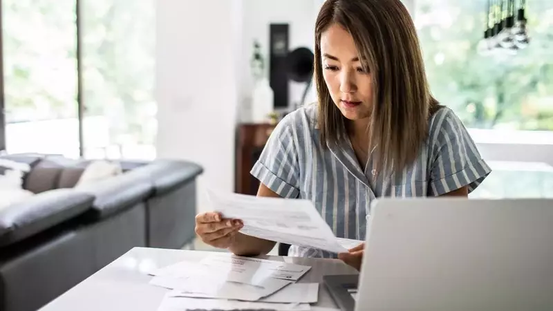 Financial Pressures Rise Among Americans Amid Growing Cost of Living