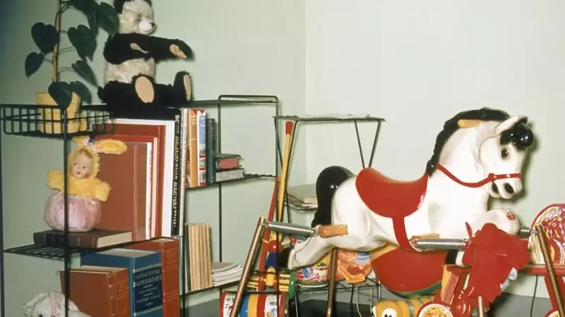 Timeless Toys: The Evolution of Classic Playthings from 1950 to 1969