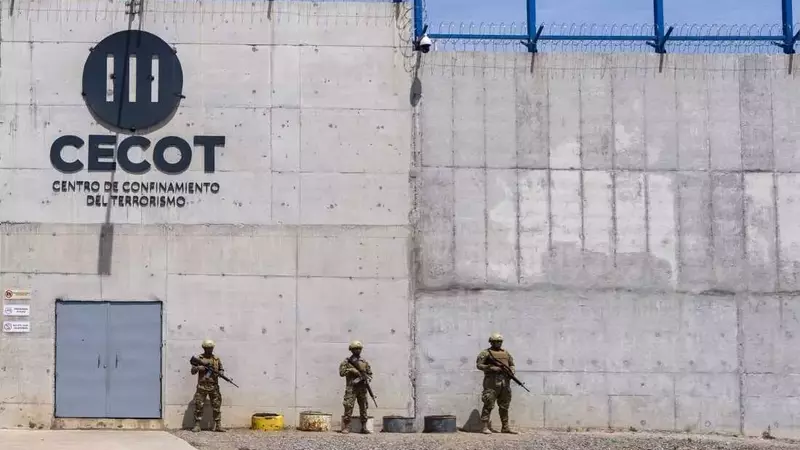 US Oversight of Deported Migrants in Salvadoran Prison Revealed