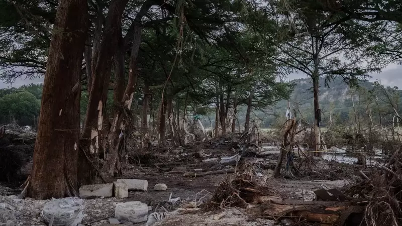 A Father's Relentless Search: Finding Hope Amidst the Texas Floods