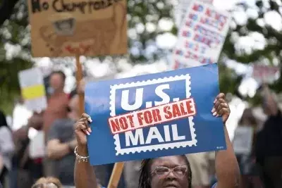 New Postmaster General Affirms Independent Status of U.S. Postal Service Amid Privatization Debates