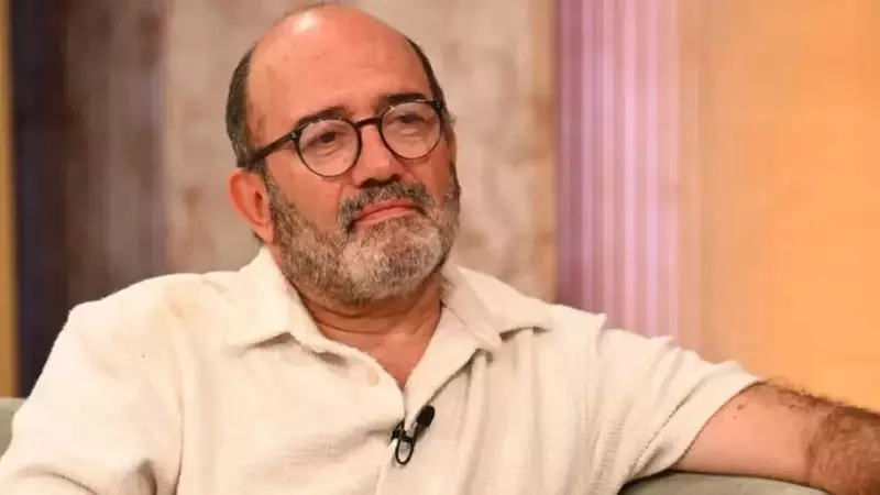 José Raposo lamenta morte de artista. "Trabalhámos juntos numa revista"
