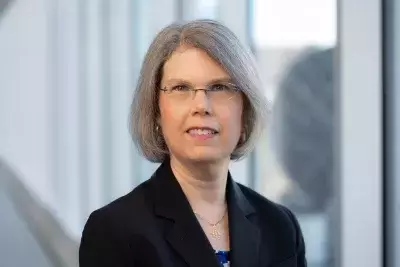 NPR's News Leader Announces Departure Amidst Funding Cuts