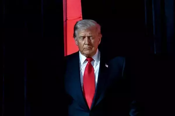 Unveiling the Headlines: Epstein Files and Ukrainian Protests