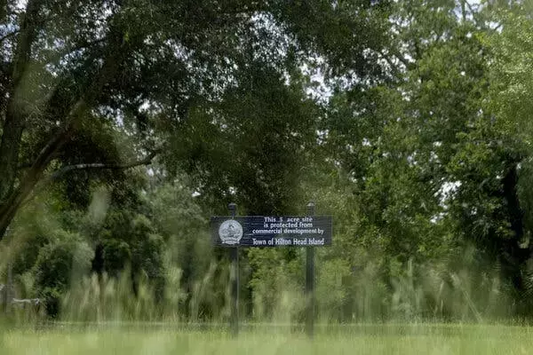 Gullah Geechee Community Fights for Ancestral Land on Hilton Head Island