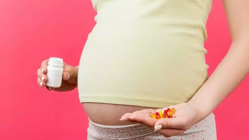 Medical Community Challenges FDA Panel's Stance on Antidepressants in Pregnancy