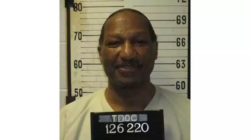 Tennessee Execution Faces Ethical Dilemma: Inmate with Active Defibrillator