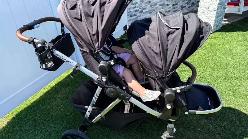 Comprehensive Review of the Mockingbird 2.0 Single-to-Double Stroller: A Parent's Essential Companion