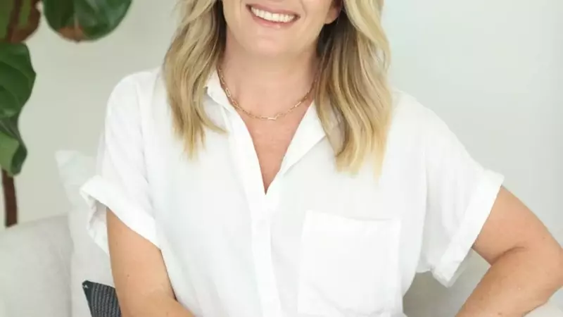 Challenging Maternal Bias in Entrepreneurship