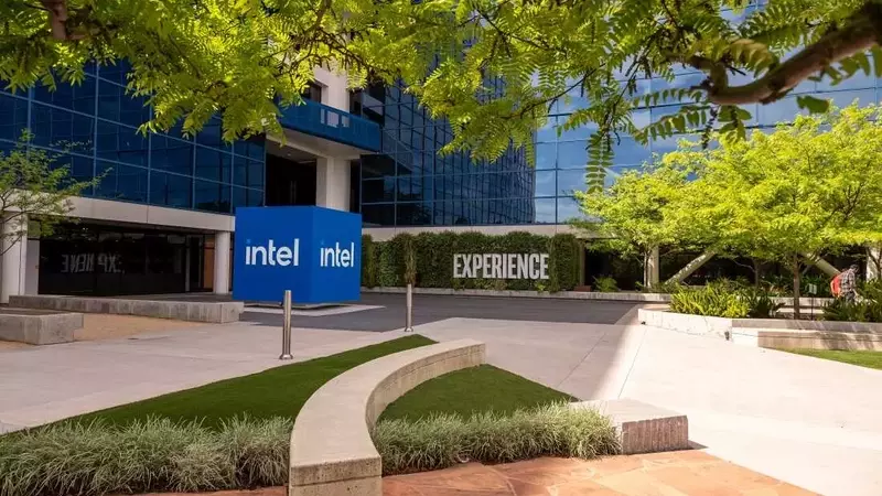 US Government Acquires 10% Stake in Intel: A New Era of State-Corporate Relations?