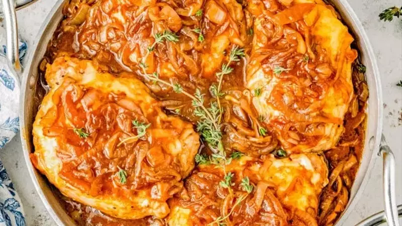 Mastering Moist Pork Chops: A Culinary Guide to 10 Delicious Recipes