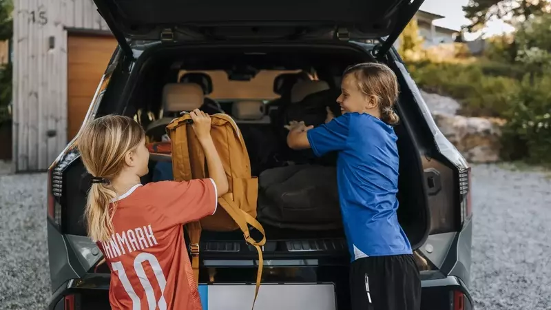 Essential Gear for Managing Youth Sports Schedules