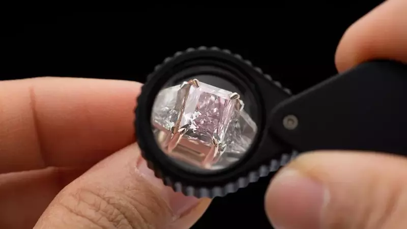 Exploring the Allure of Lab-Created Diamond Engagement Rings