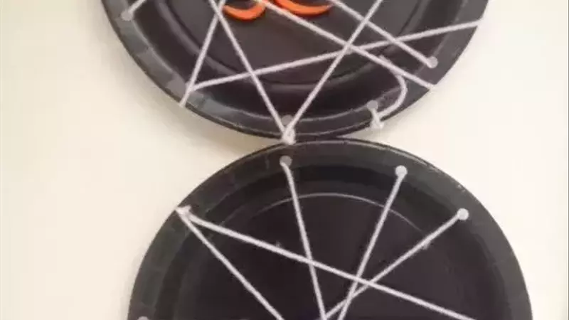 Spooky-Cute Halloween Crafts for Toddlers and Preschoolers