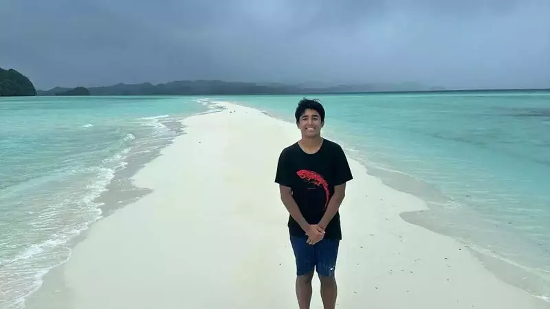 Teen Voyager: A Journey Across 118 Nations Before Adulthood