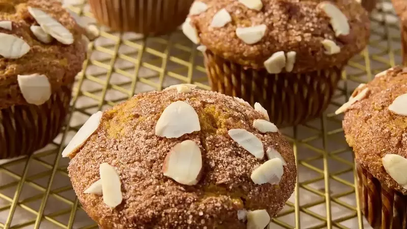 Delicious and Nutritious High-Protein Pumpkin Muffins
