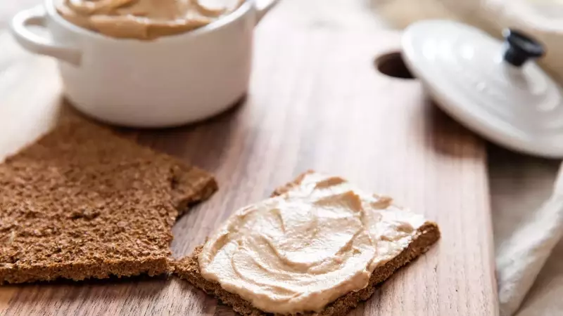 Vegan Cauliflower & Pecan Pâté: A Smooth and Savory Dip