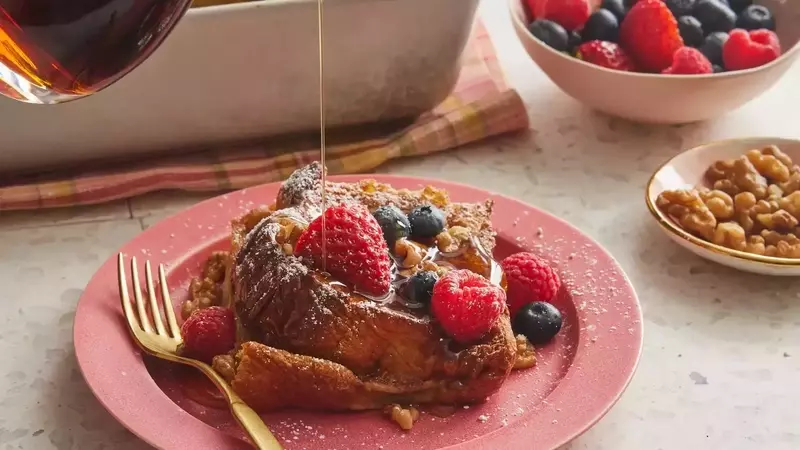Effortless Thanksgiving Morning Casseroles: A Culinary Guide
