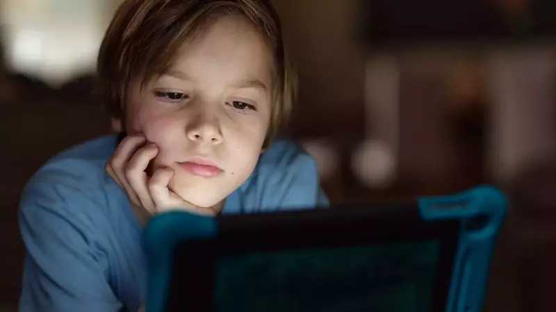 Understanding and Addressing Screen Addiction in Children and Adolescents