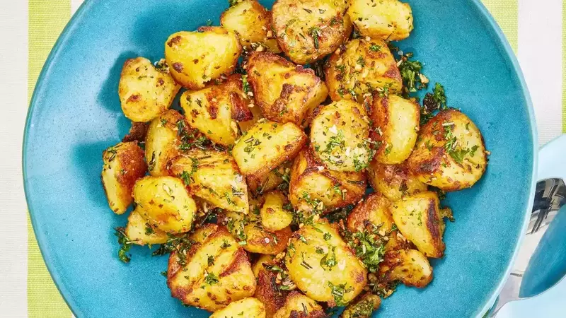 Oven-Free Thanksgiving Sides: Innovative Recipes for a Stress-Free Holiday Feast