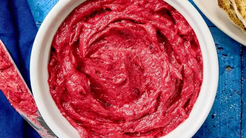Homemade Cranberry Butter: A Sweet and Tangy Delight
