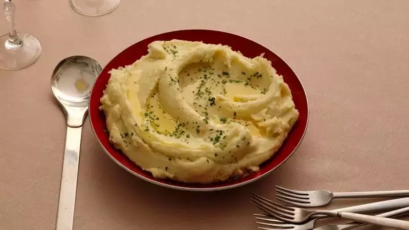 The Undisputed Reign of Russet Potatoes in Mashed Potato Perfection