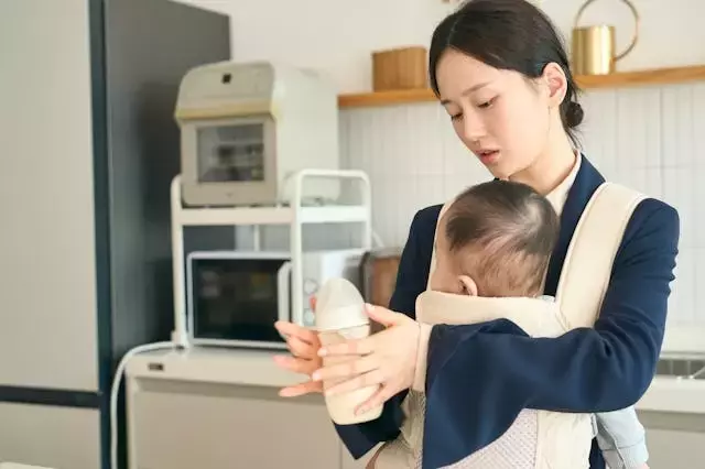 Navigating Parenthood: Balancing Work and Family Time with Young Children