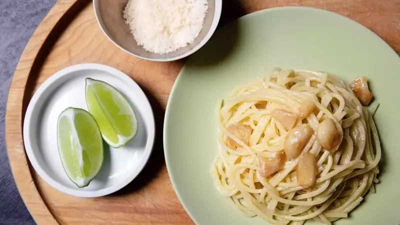 Creamy Garlic Pasta: A Quick and Flavorful Meal