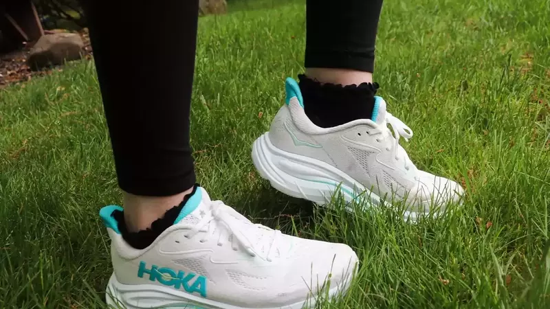 Hoka Clifton 10: The Ultimate Sneaker for Walking and Running