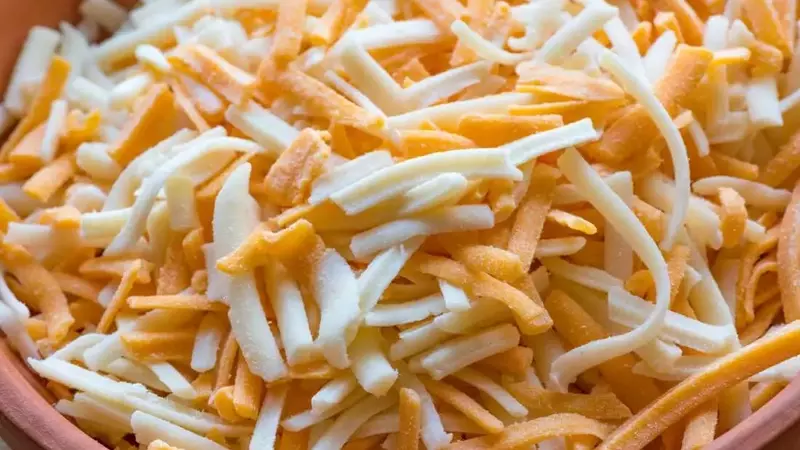 Nationwide Cheese Recalls Issued Due to Contamination Concerns