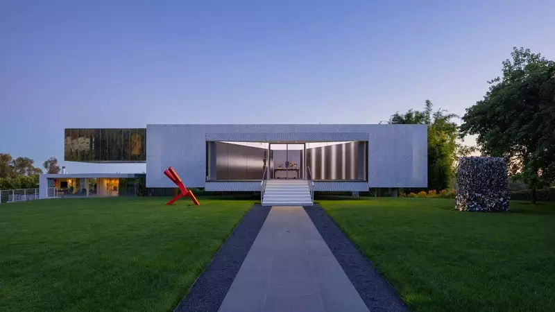 Michael Ovitz's Beverly Hills Home: A Collector's Sanctuary of Modern Art