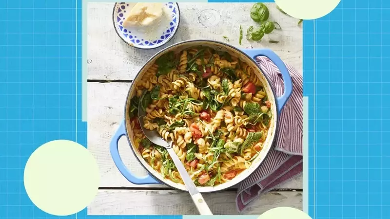 Enjoy Pasta While Losing Weight: Dietitians' Top Strategies