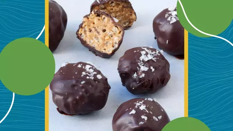 The Essential Holiday Treat: Crispy Peanut Butter Delights