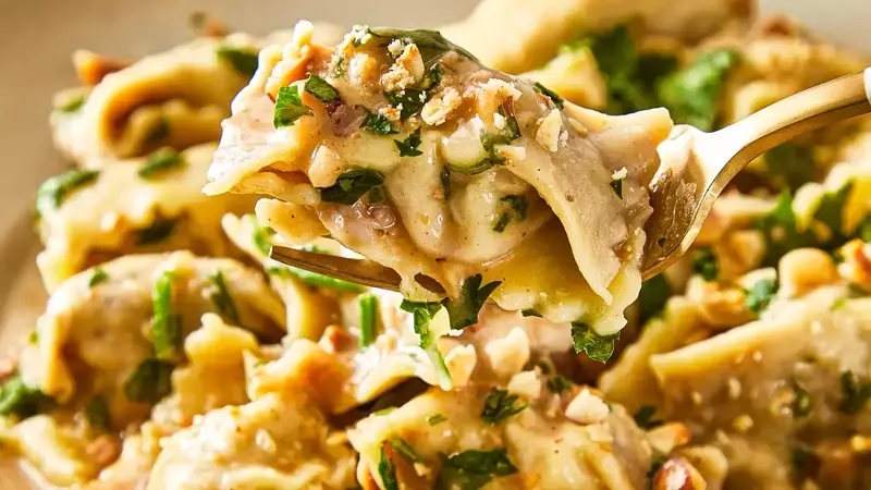 Top 10 Holiday Dishes for December Celebrations