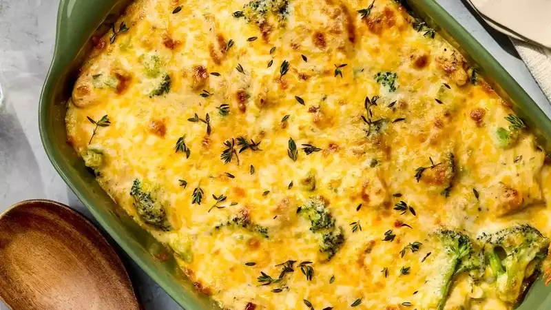 Wholesome Chicken, Broccoli & Quinoa Bake: A Comfort Food Revitalization