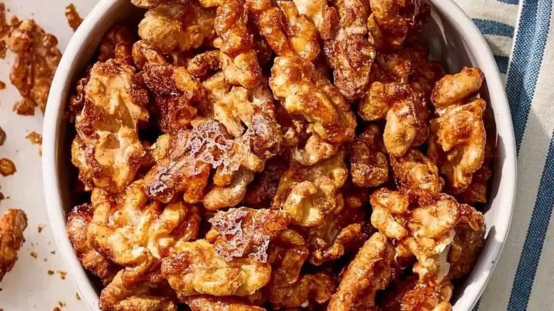 Sweet and Spicy Maple Walnuts: A Homely Tradition