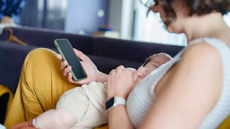 The Impact of Smartphone Use During Infant Feeding