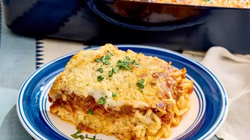 Million Dollar Spaghetti: A Decadent Make-Ahead Casserole