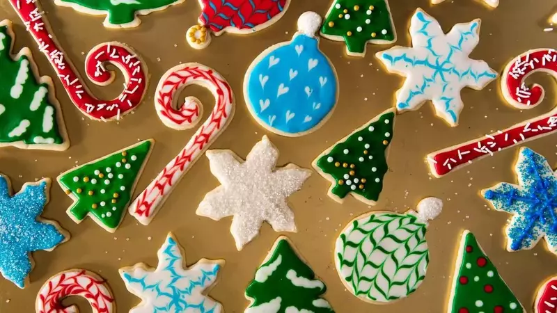 Mastering the Art of Festive Cookie Decoration