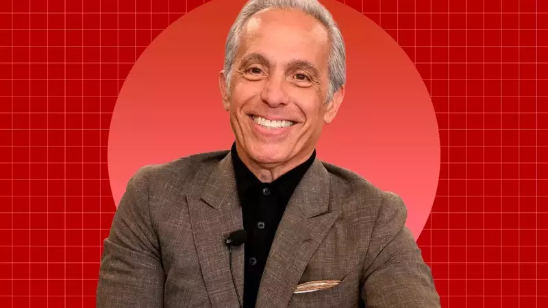 Chef Geoffrey Zakarian's Effortless 3-Ingredient Holiday Brie Appetizer