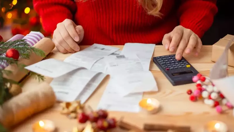 Holiday Spending on Children Reaches New Heights for Parents