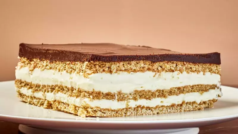 Elevating the Eclair Cake: A Sophisticated No-Bake Dessert
