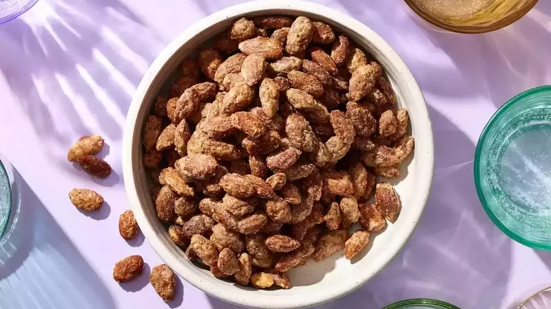 Delectable Spiced Nut and Seed Recipes for Festive Gatherings