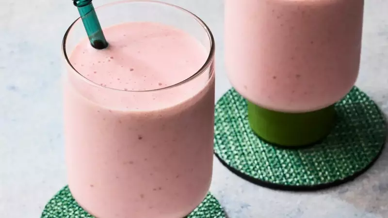 Strawberry Protein Power Shake