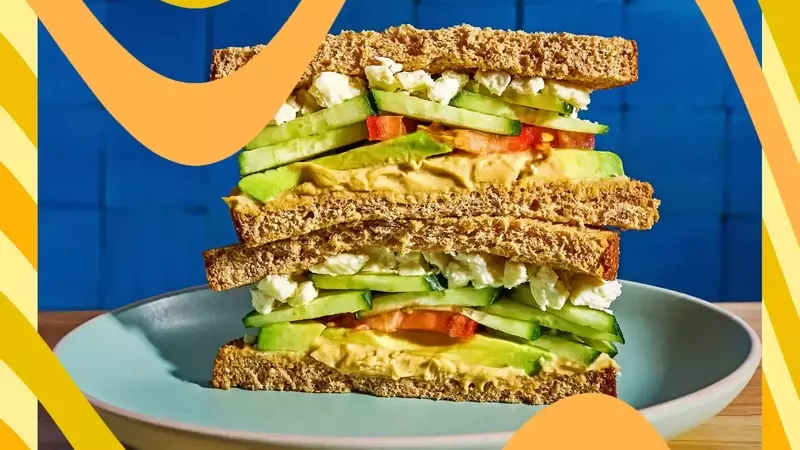 Top Low-Carbohydrate Breads for Effective Weight Management