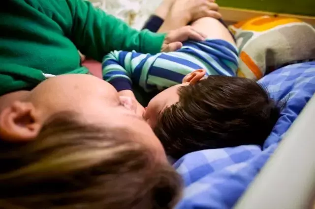 Divorce's Nightly Echoes: A Mother's Quest for Answers