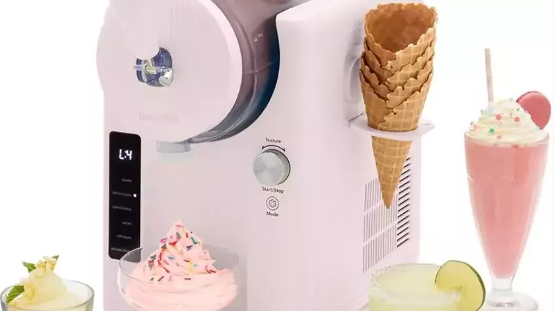 The GreenPan Frost: A Versatile Machine for Frozen Delights